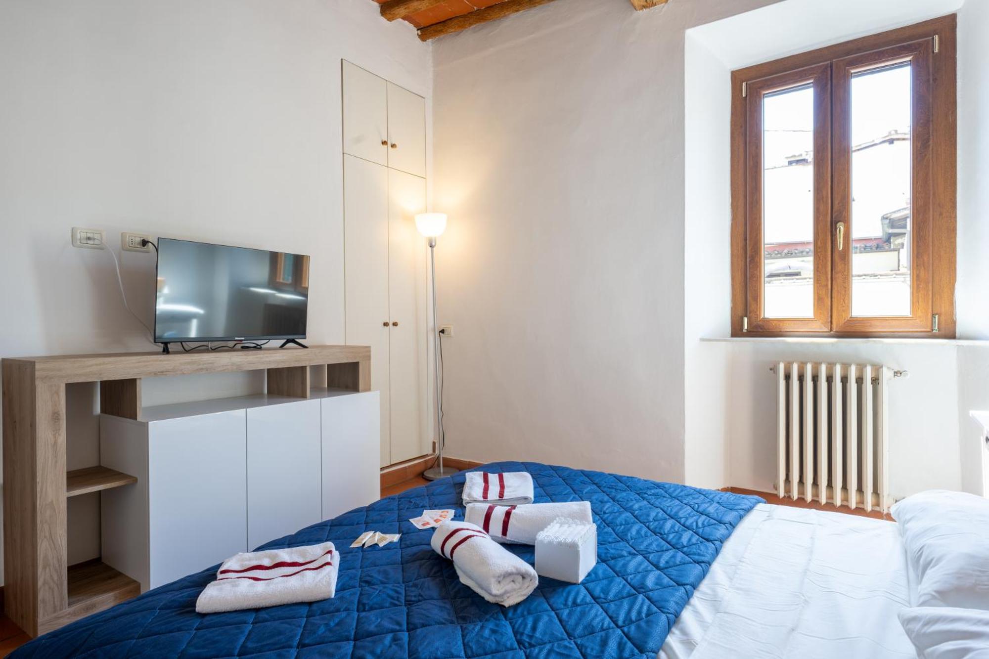 Ferienwohnung Tipica Cozy House + Parking! Florenz Exterior foto