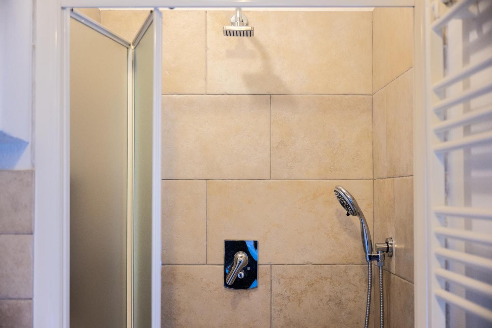 Ferienwohnung Tipica Cozy House + Parking! Florenz Exterior foto