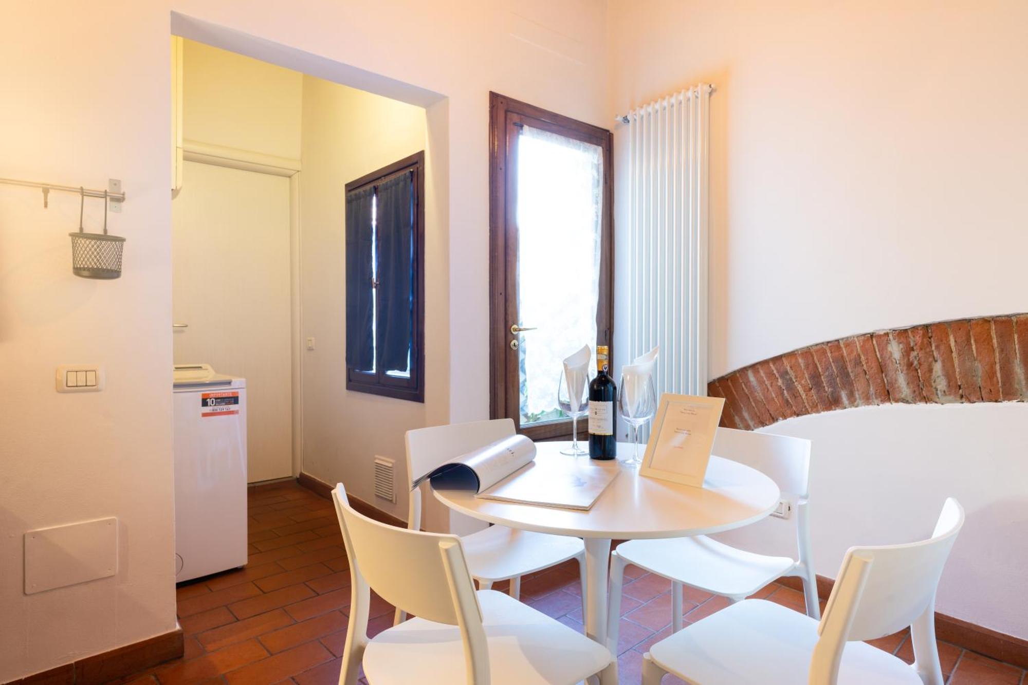 Ferienwohnung Tipica Cozy House + Parking! Florenz Exterior foto