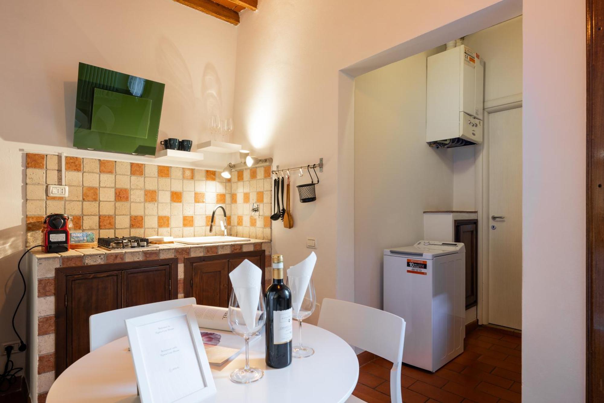 Ferienwohnung Tipica Cozy House + Parking! Florenz Exterior foto